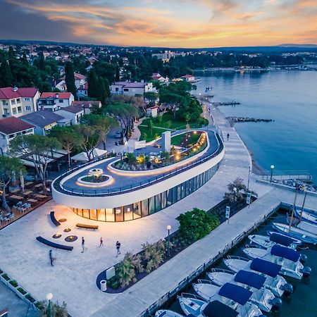 Apartments Kvarner Малинска Екстериор снимка