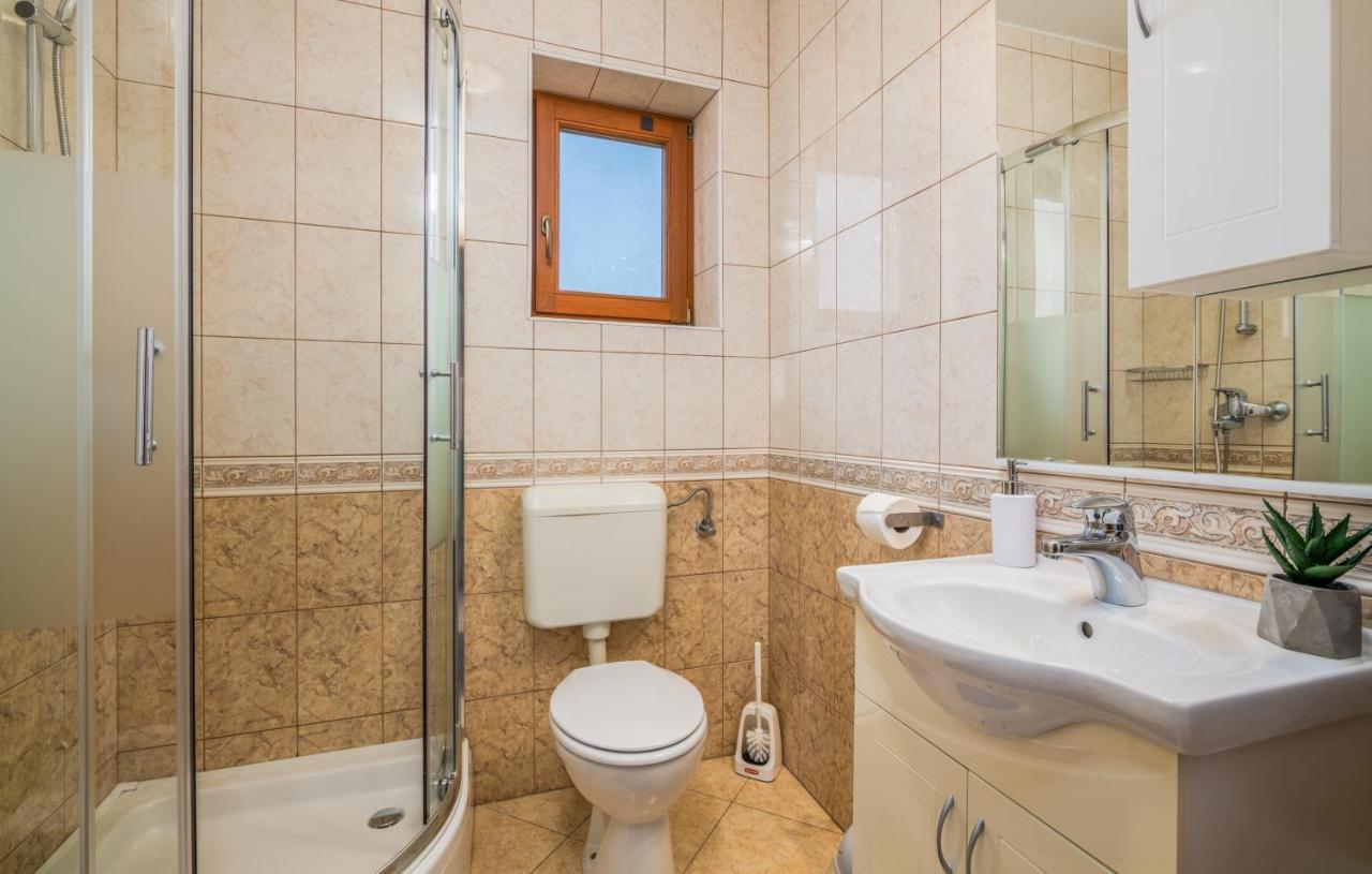Apartments Kvarner Малинска Екстериор снимка