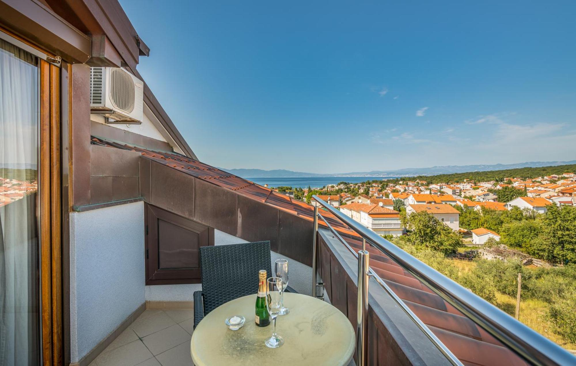Apartments Kvarner Малинска Екстериор снимка