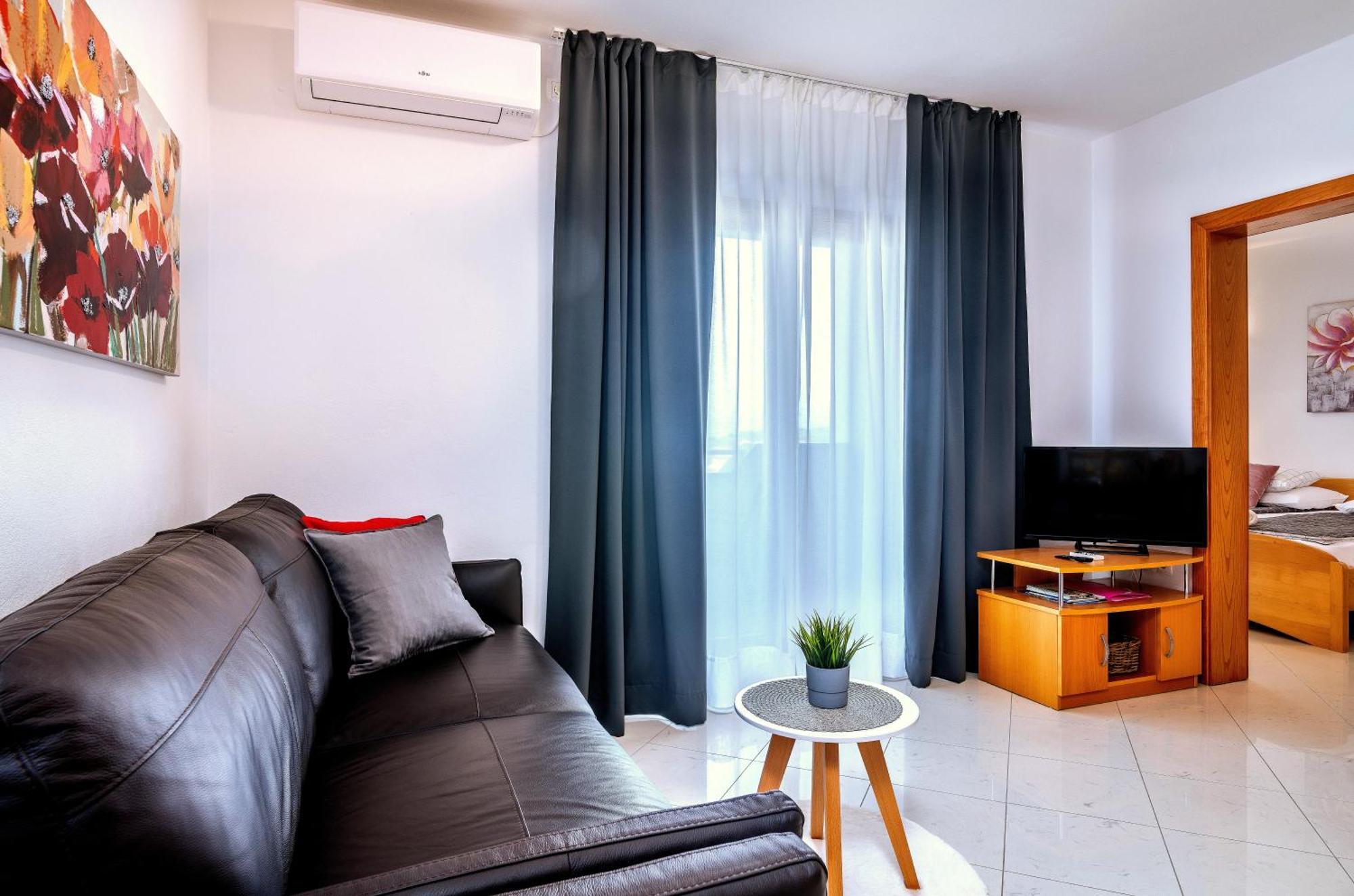 Apartments Kvarner Малинска Екстериор снимка