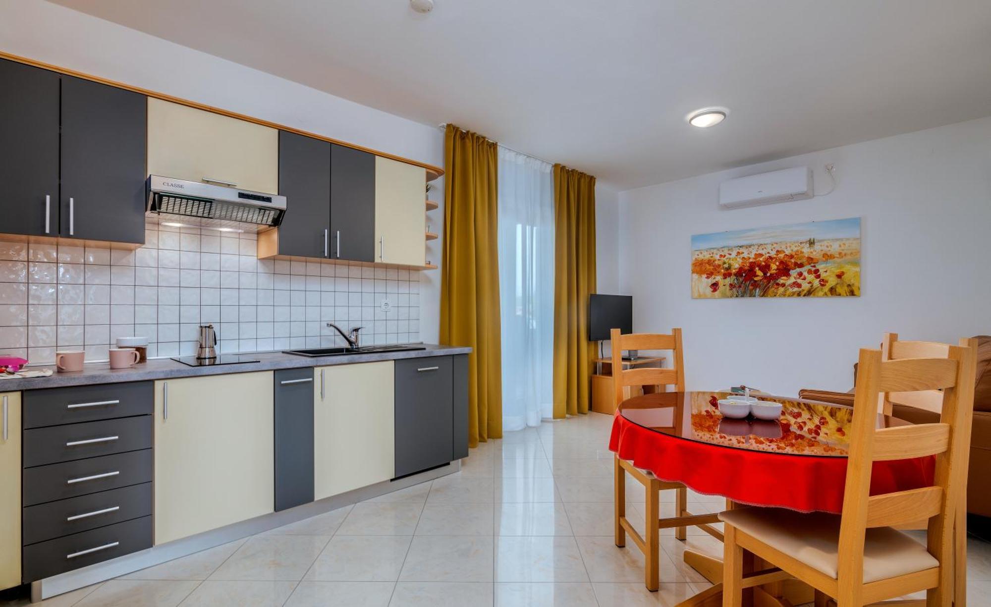 Apartments Kvarner Малинска Екстериор снимка